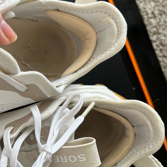 Sorel Women's Kinetic Breakthru sneakers - Picture 2 of 6